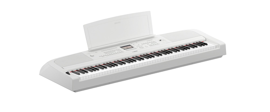 Yamaha DGX670WH Digital Piano